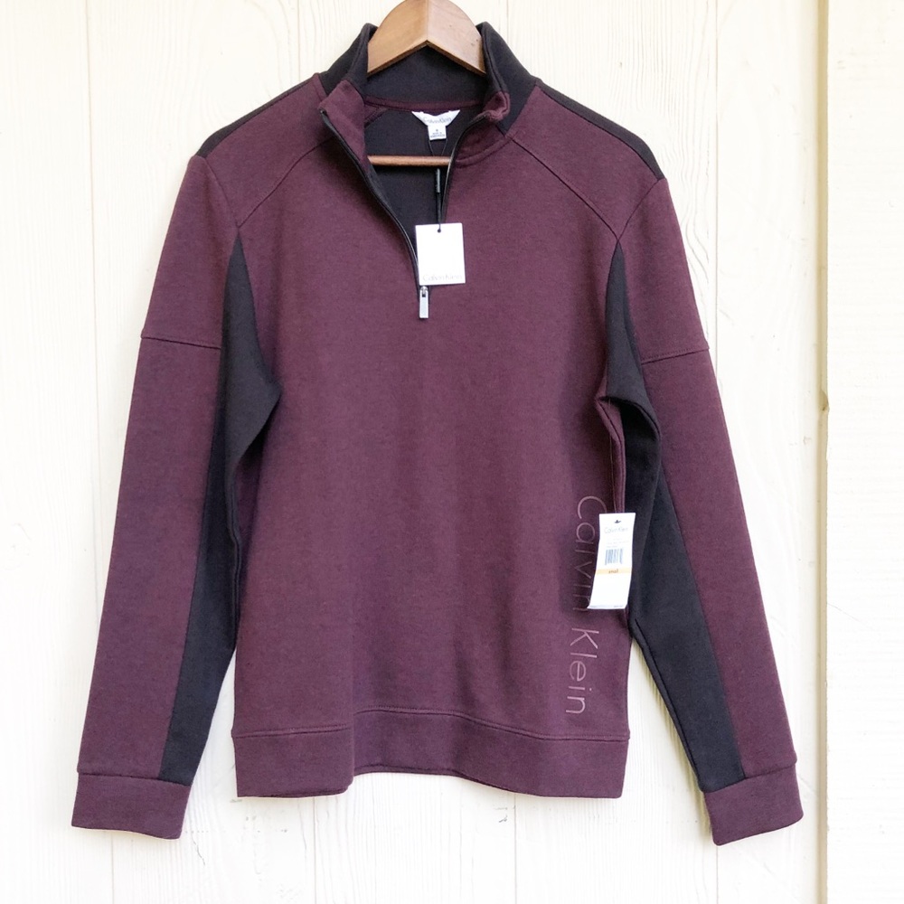 Calvin Klein Pull over sweater Size small